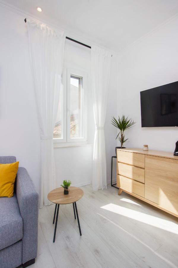 Apartment Ena ,City Center Шибеник Екстер'єр фото